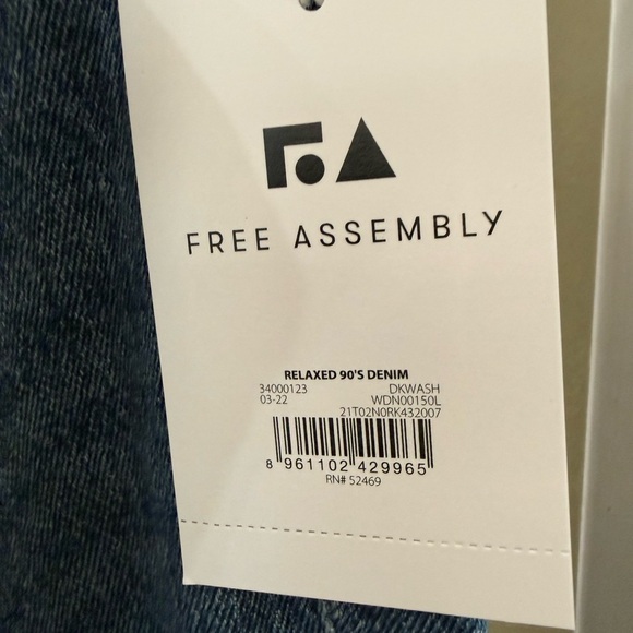 Women’s Free Assembly 90’s Relaxed Blue Denim Jeans - Picture 2 of 6